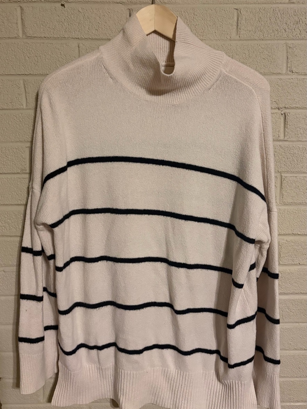 Abercrombie & Fitch Cream Turtleneck Sweater with Black Stripes